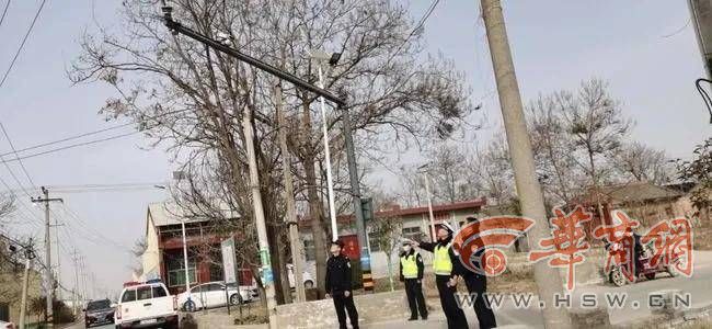 什么狗让他如此疯狂?西安一男子偷狗被发现,驾车撞伤狗主人后逃逸